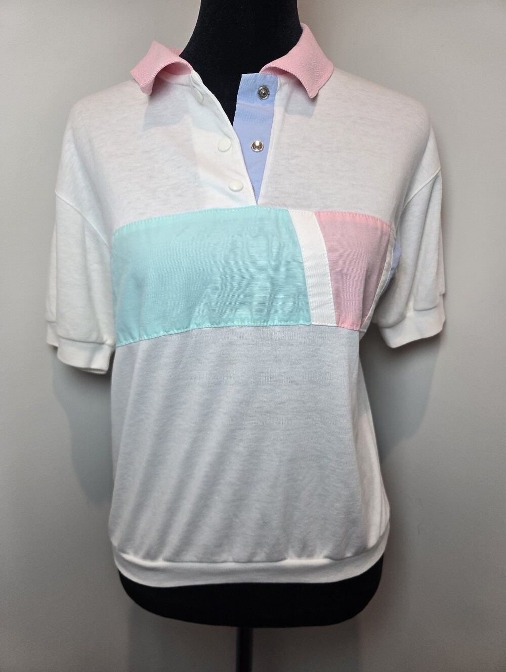 Bay Club Active Petites Retro Shirt Women's Small Vintage Pastel Collar V Neck